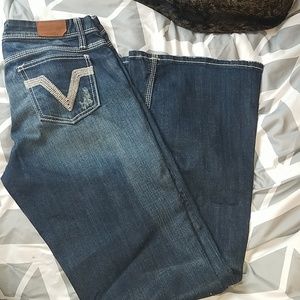 Womens vigoss size 9 jeans
